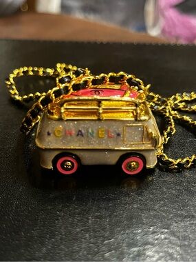 ChaneI Limited Edition Surfer Surf Board Glitter Collectible Van Necklace